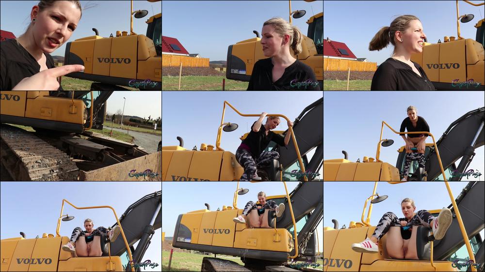 Gypsypage Brazenly Pissed Off From The Excavator