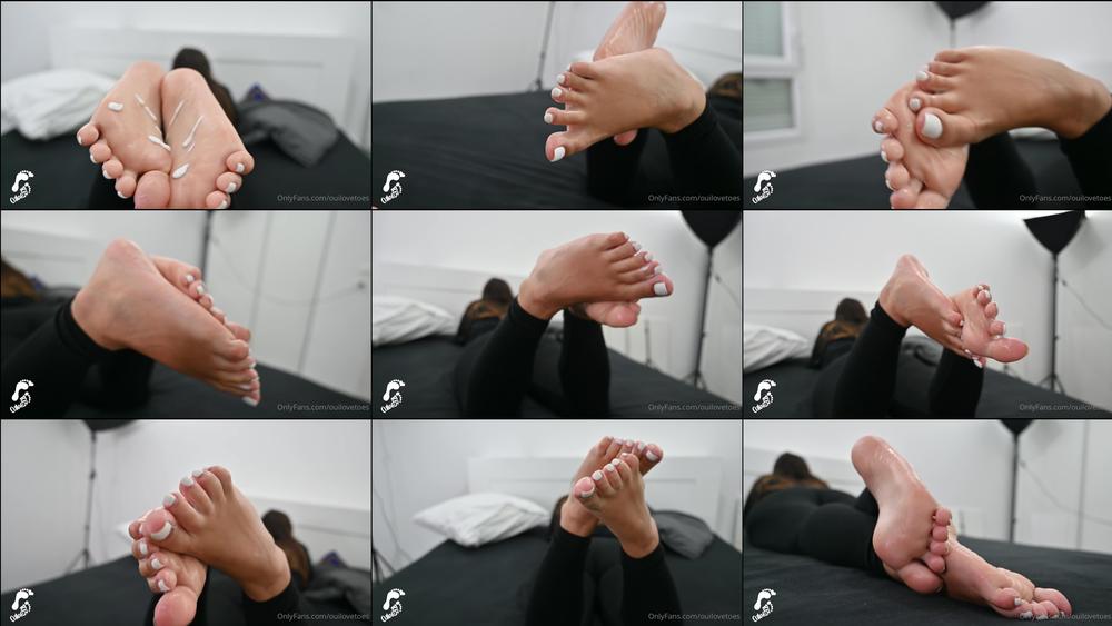 ouilovetoes 04 04 2022 2414636079 manon hasna loves to play with her feet