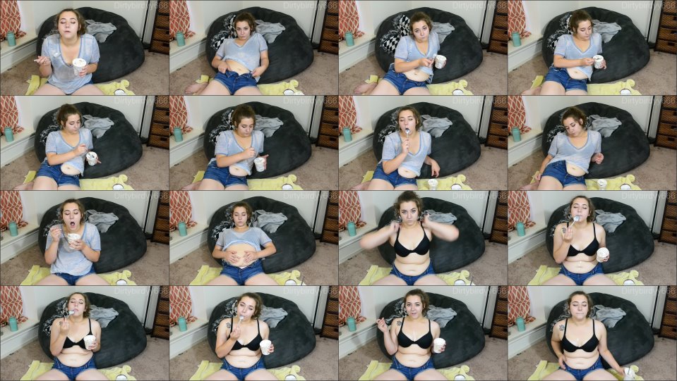 Dirtybirdyy Eating And Licking Icecream In My Bra