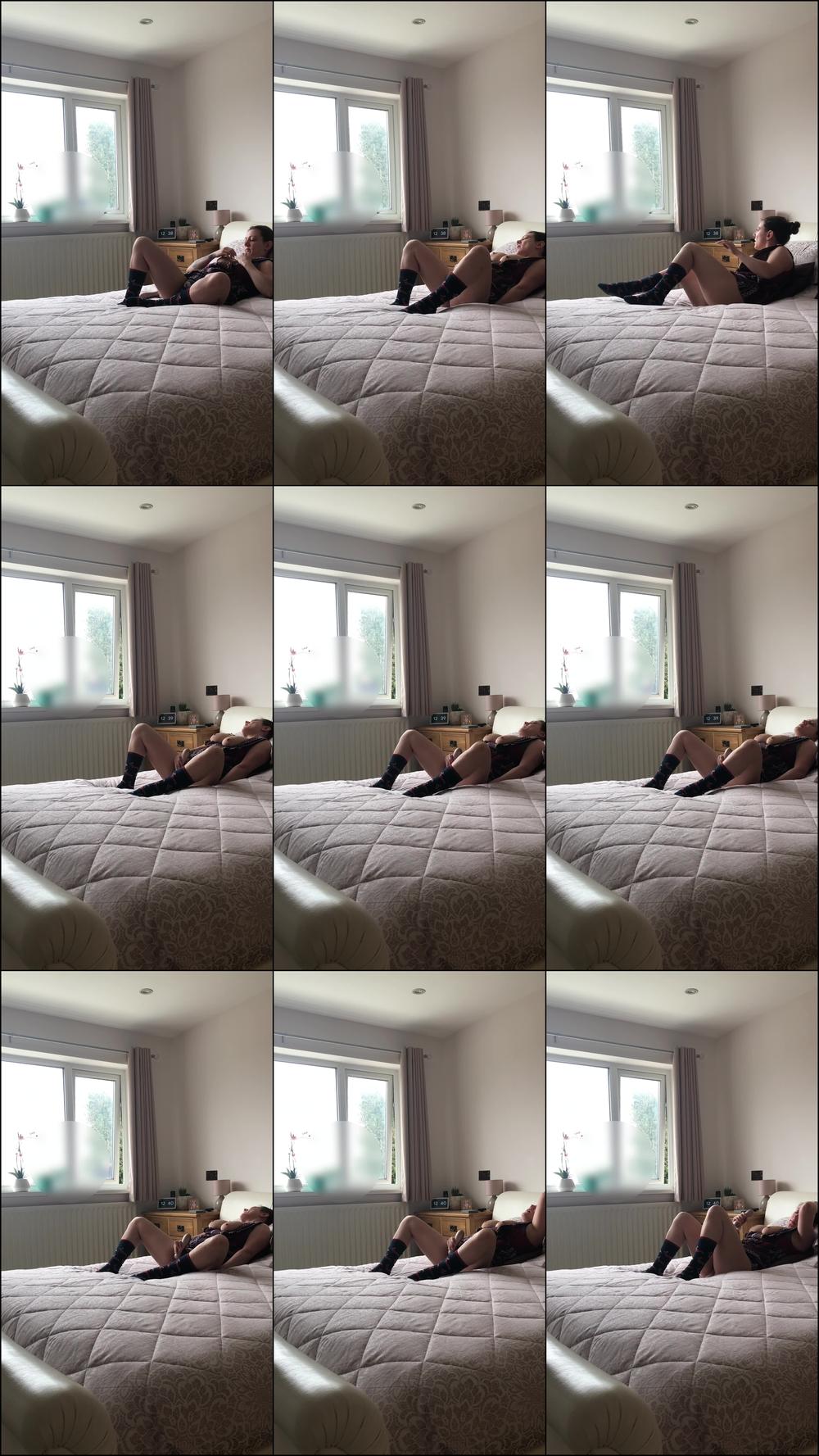 Window Peeper Sees Me Playing