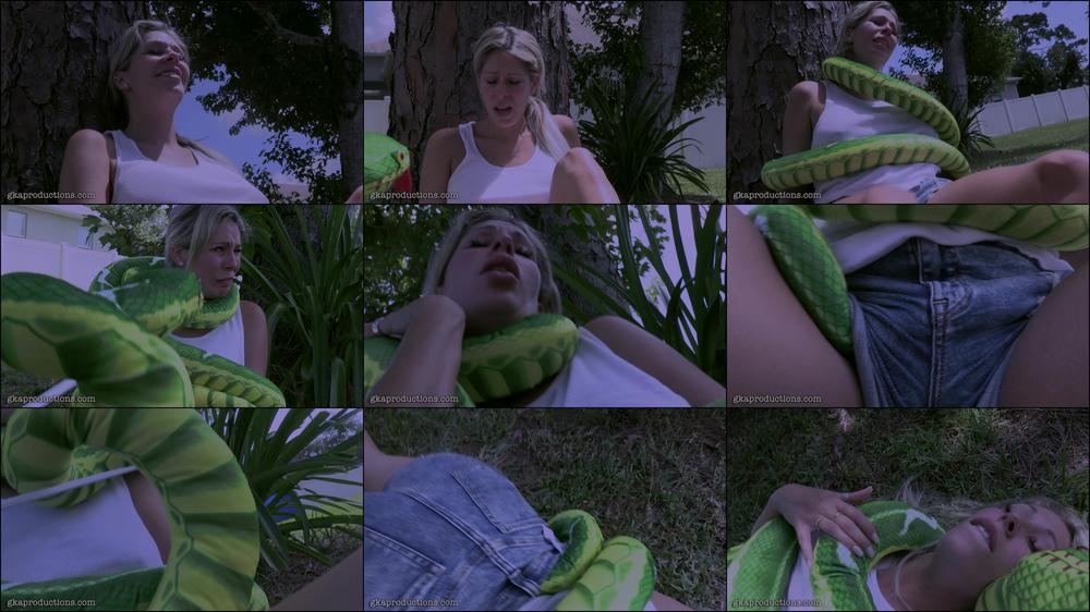 Explorer Mesmerized & Fucked By Snake