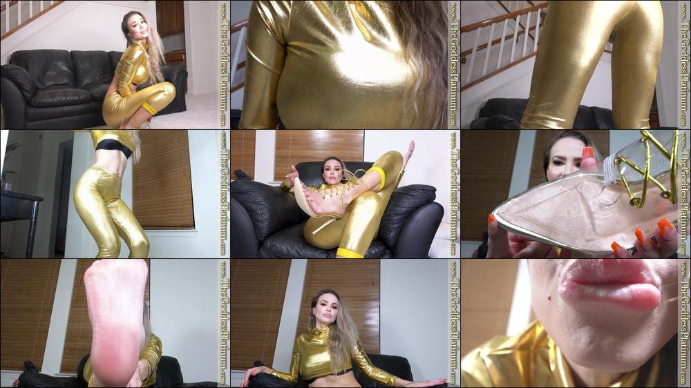 Superior Goddess Shows Off Shiny Clothes - December 25, 2020