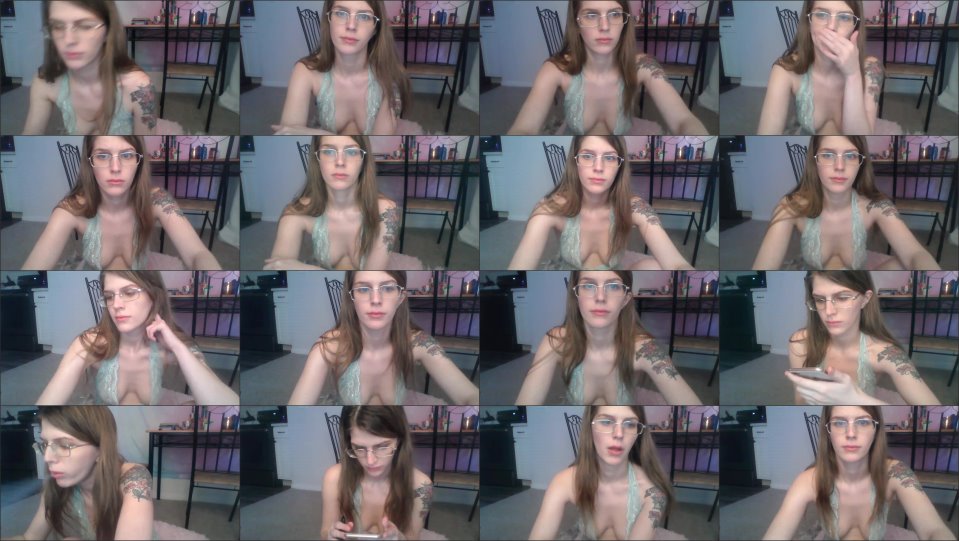 Meganholly00 Camshow In A Green Teddy