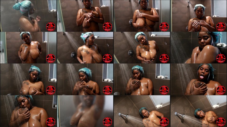 Finnysplayhouse Hit The Showers With Petty Pia