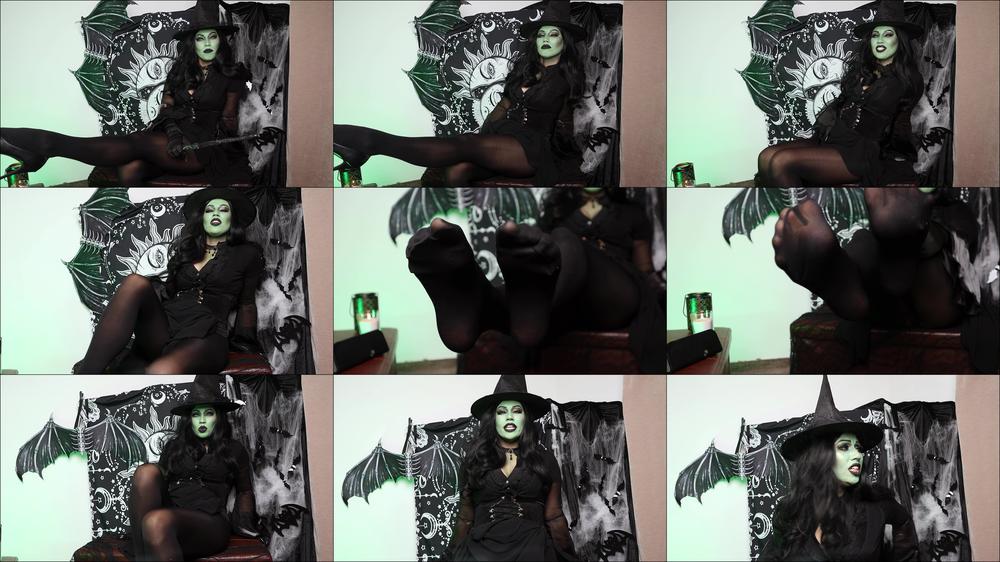 Wicked Witch of the West makes you her Feet Worshipper 4K