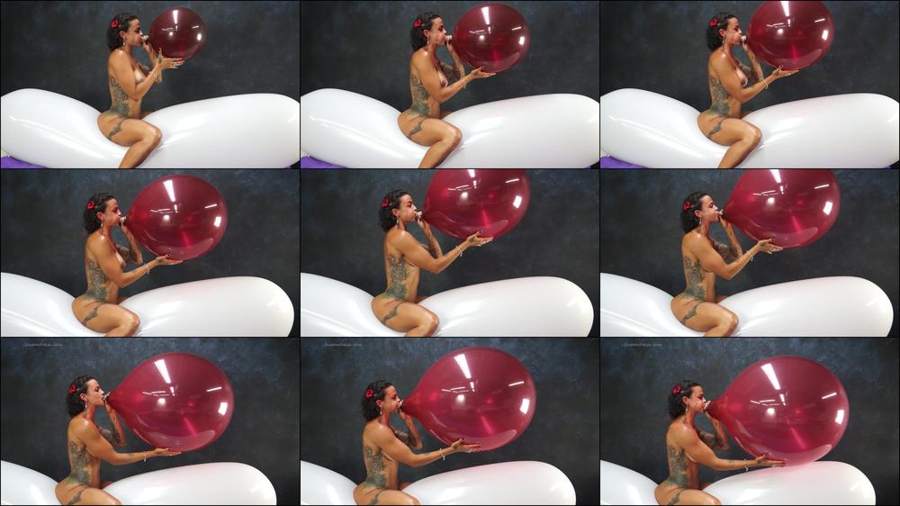 Victoria Blow Pops a 24-Inch TufTex