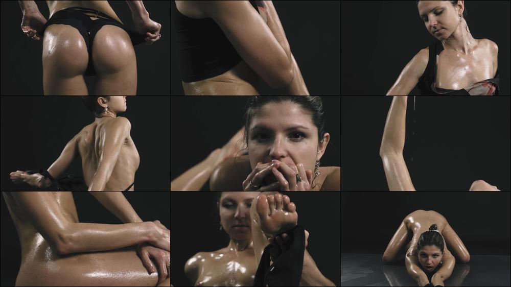 Oily sexy body