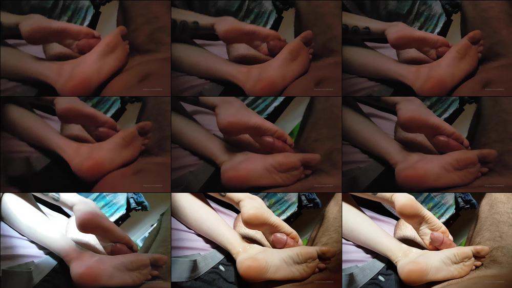sresrafeet 03 03 2020 167481284 Look at her soft soles, cum for this  