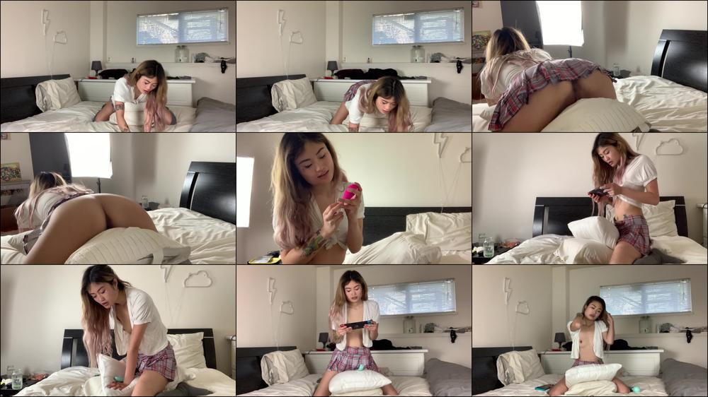Gamer Girl Rides Pillow