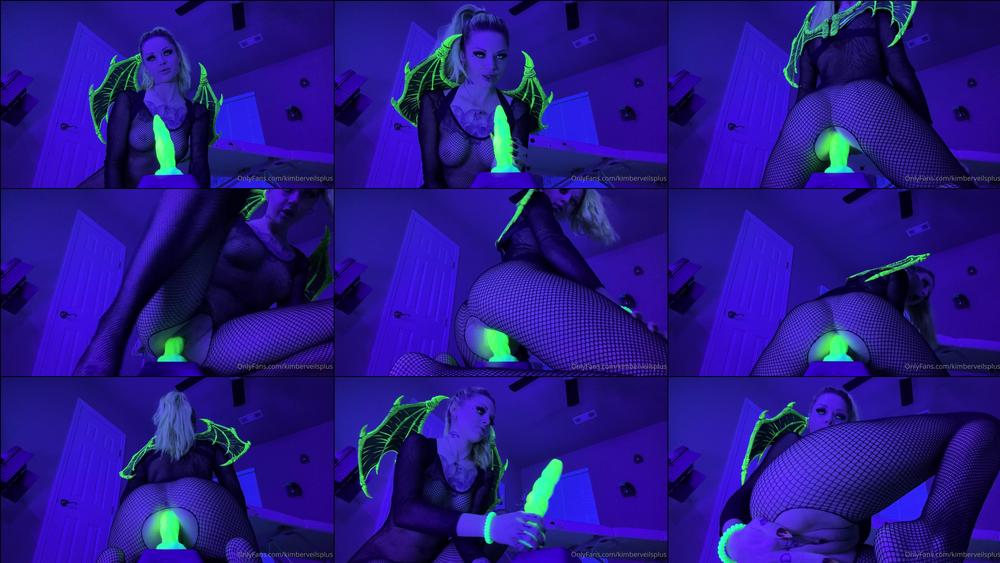 kimberveilsplus 01 03 2023 2790465114 full body fishnets with a glow in the dark