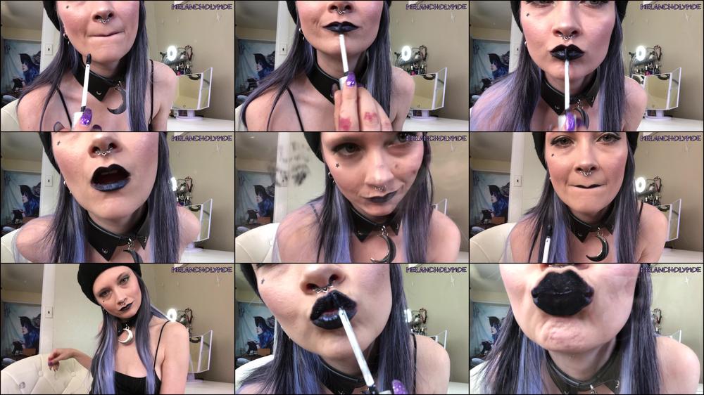 5 Dollar Kiss Cam : Glitter Goth - April 03, 2019