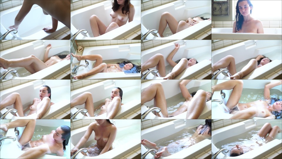 Lexxykitty A Sensual Bath