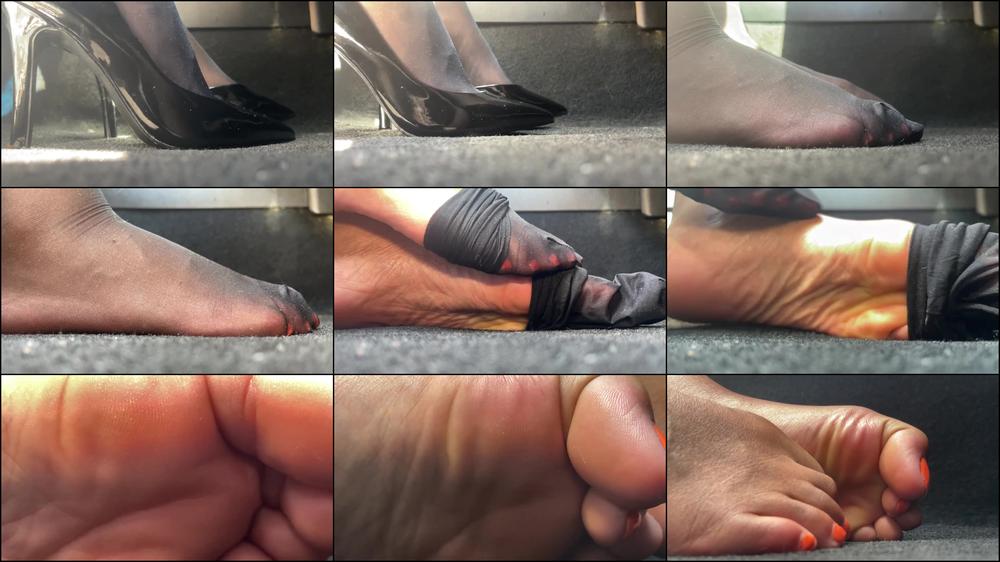 Heels Nylon Teasing Removal In Car
