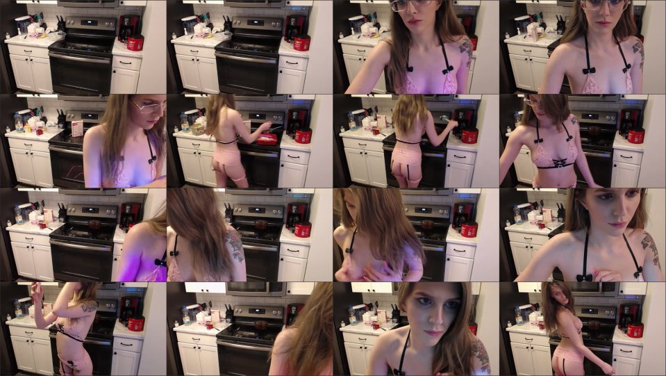 Meganholly00 Babysitter Bakes A Nice Dessert For You