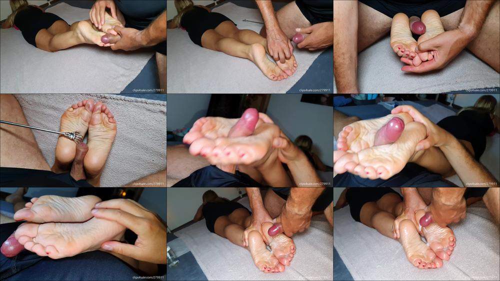 Soles For Your Cum - Receptionist Doing Footjob (4K Version)