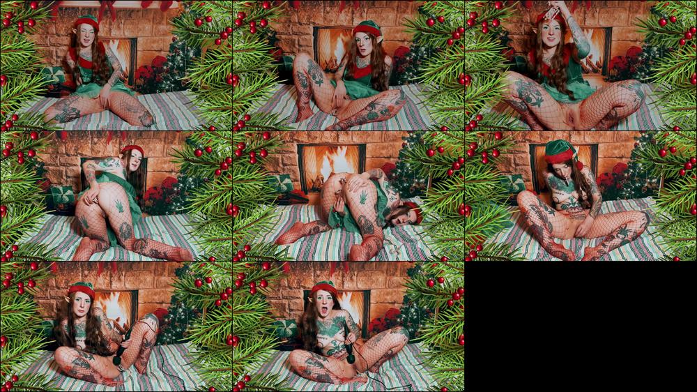 Horny Elf Inserts Her Candy Canes