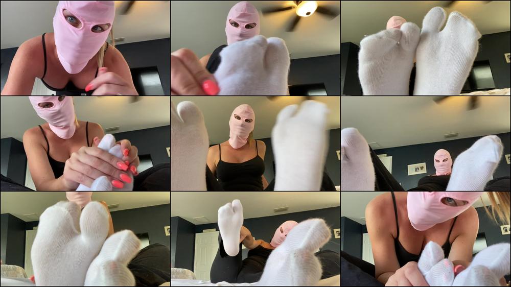 Tabi Socks Robber