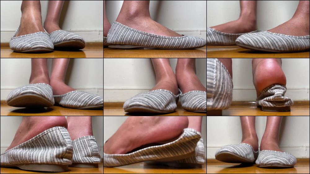 Ebony Girl Teases With Her Flats