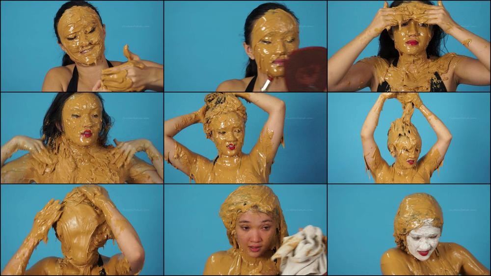 Roxie's Peanut Butter Mess