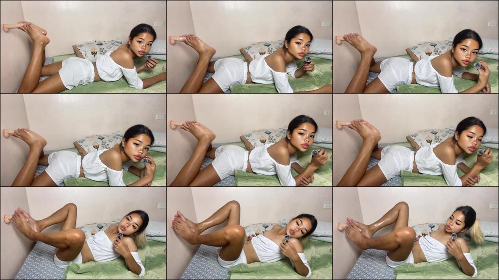 068 Foot Job On Dildo