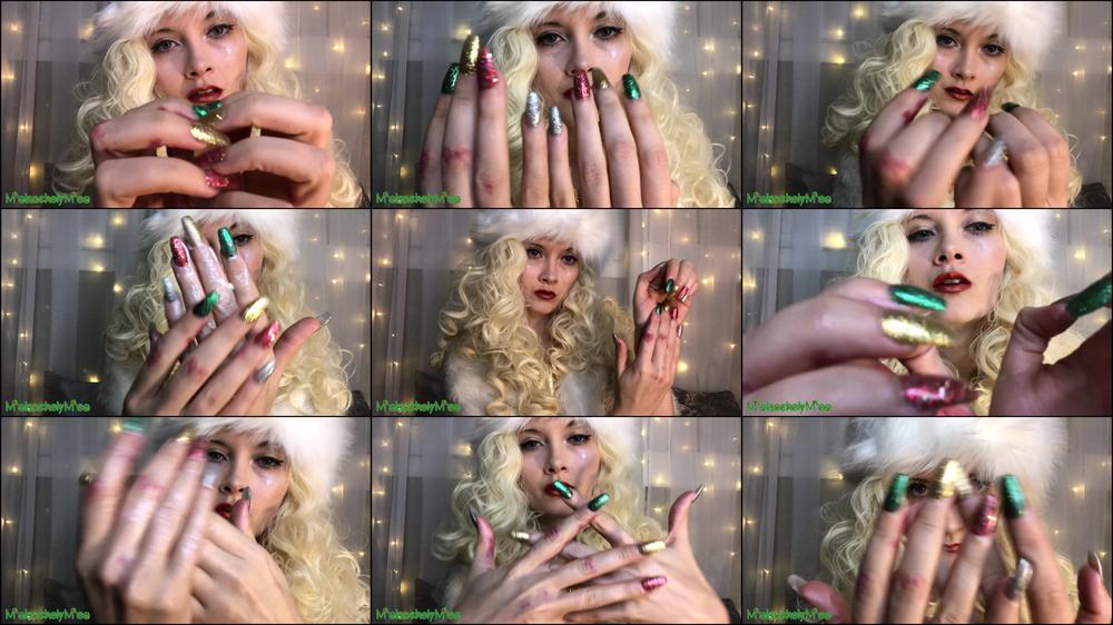 Twinkling Xmas Nails - December 23, 2018