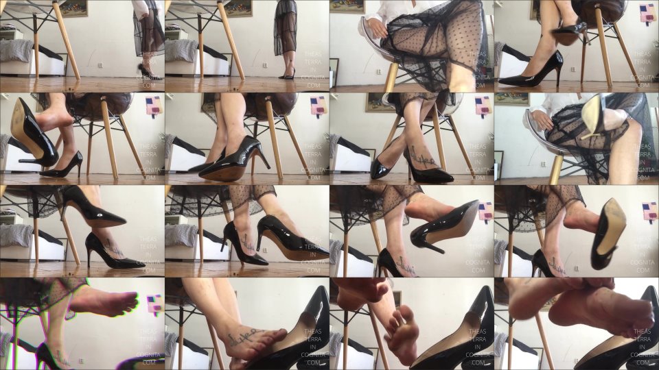 Thealogy Underdesk Footslave