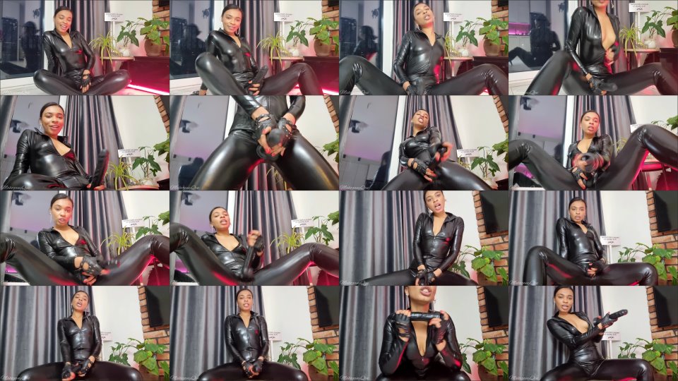 Mahoganyqen Deep Ride On Daddys Cock