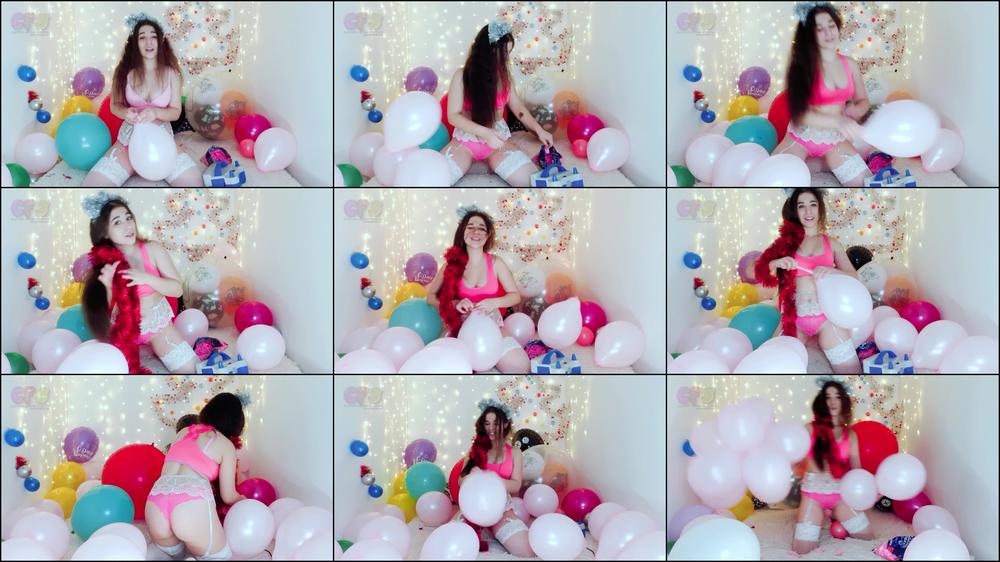 Kitten Inflates Balloons 4 Future Shoot