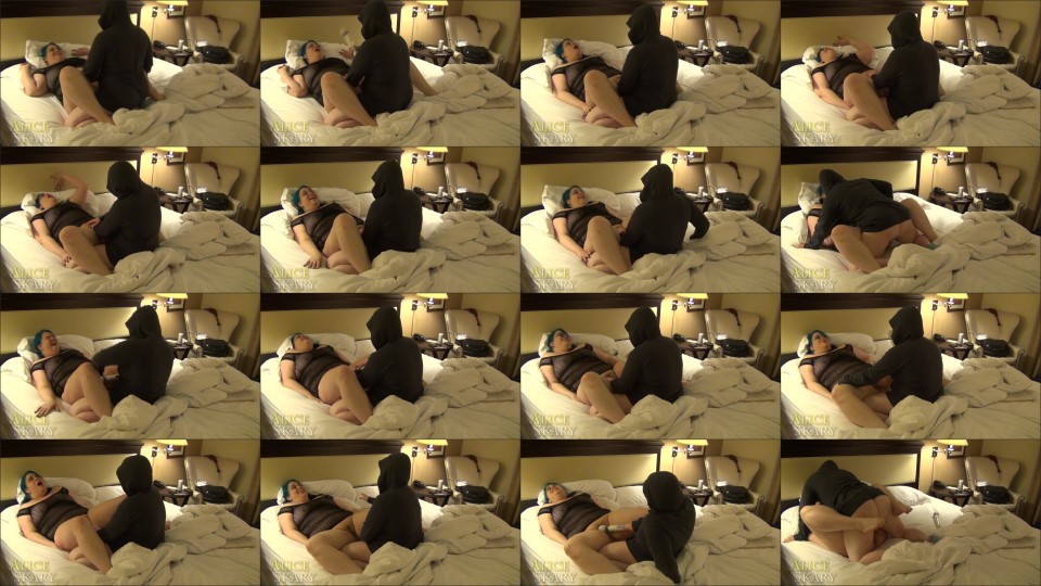Aliceskary Hooded Figure Makes Bbw Cum 9 Times