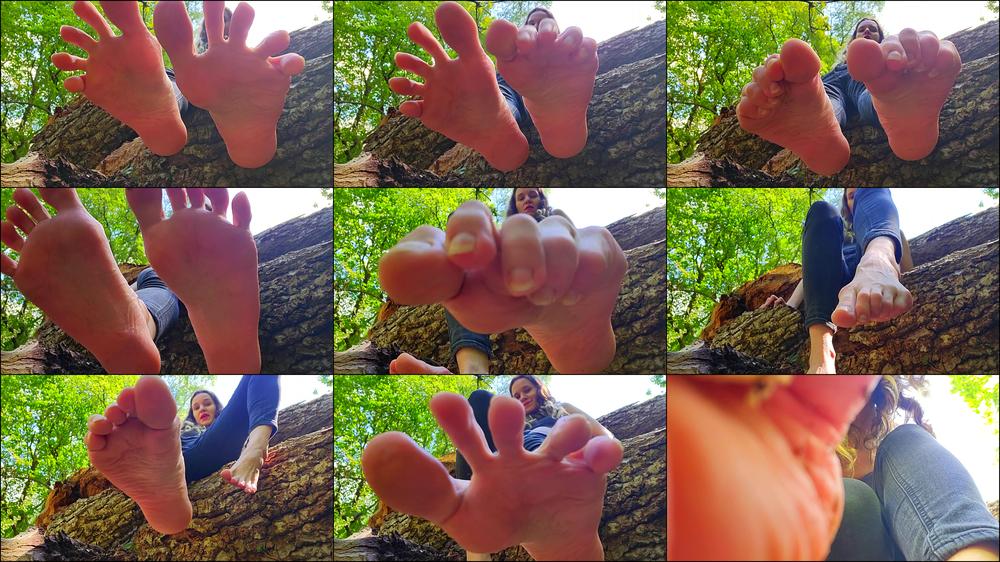 Under Forest GIANTESS FEET