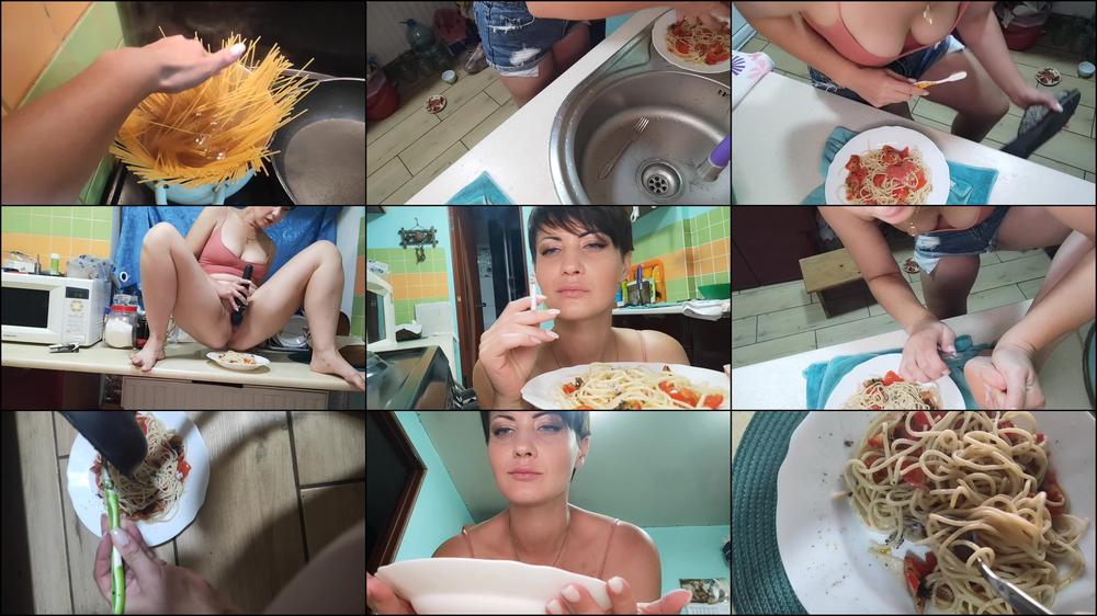 Cook disgust food pasta for slave