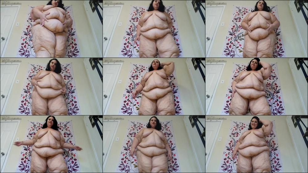 Giantess Eats Her Victims