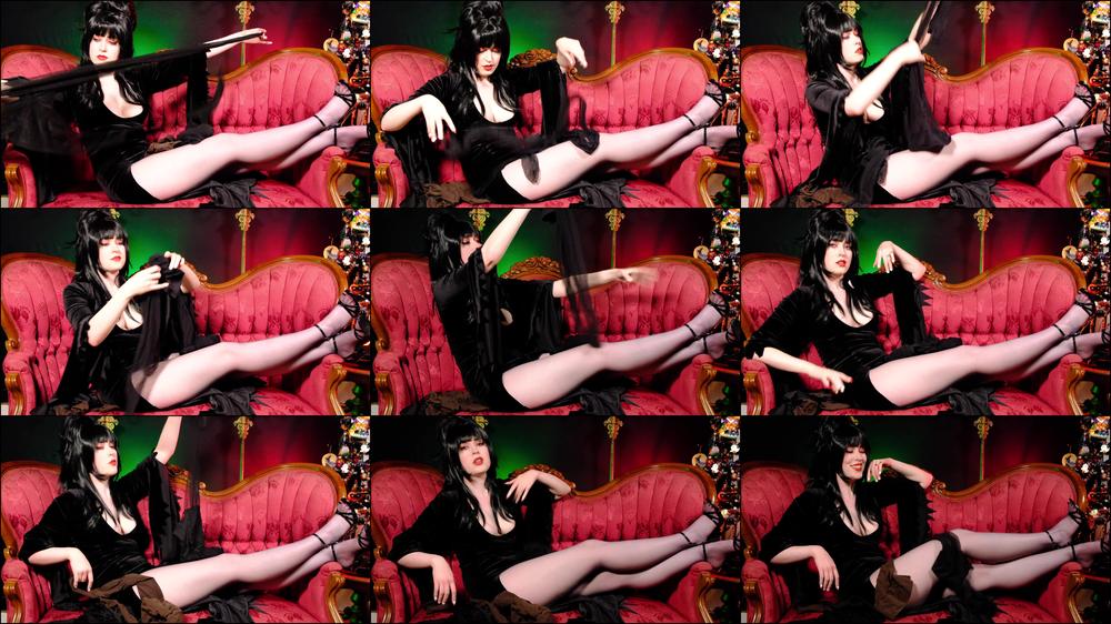 Elvira Introduces Marie Antionette