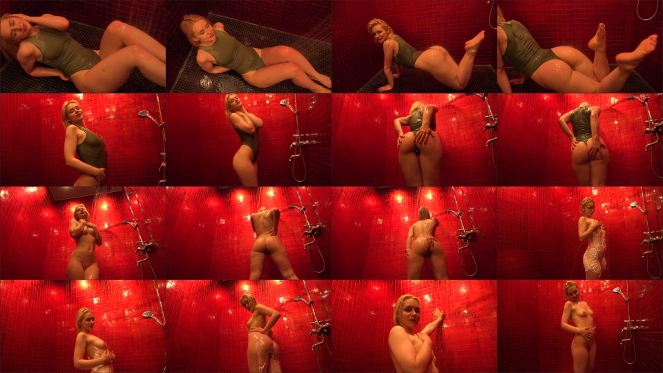 Lanadear Wet And Foamy In Shower