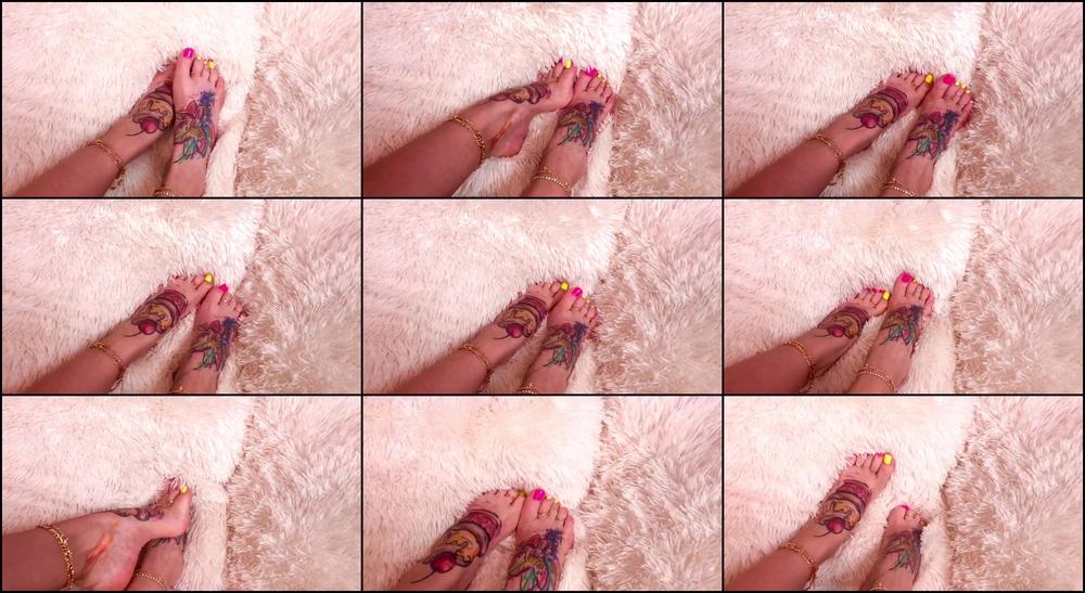 Feet Play - July 11, 2023