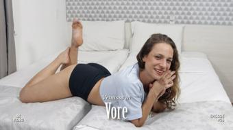 I will eat you, digest you , and discard you in the toilet (Venusss Fetish)