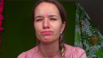 Nose Pinch, NOSE SCRUNCH (Goddess Vanessa)