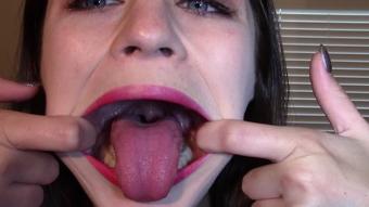 Anastasia's Mouth (Alexis Rain)