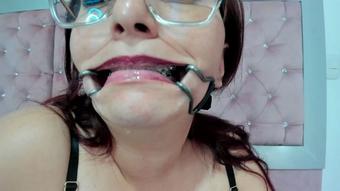 Saliva Master: Expert in Saliva (Coconutsex)