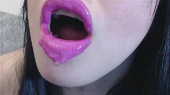 Pink lipstick dripping lips (PrincessDi)