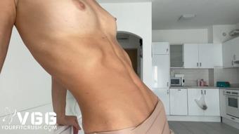 Abs worship hardcore (Gina Gerson Real)