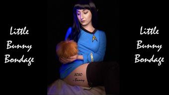 Lt. Saphik Vibes Her Self Irrationally - Apr 28, 2021 (LittleBunnyB)