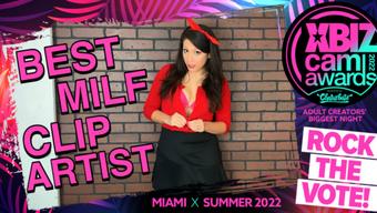 Please Vote for Me in the XBIZ Cam Award - April 19, 2022 (LauraKing)