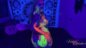 Slow and Sensual Glowpaint & Oil Dancing (VioletOctober)