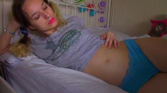 Bloated Belly Noises (Goddess Vanessa)