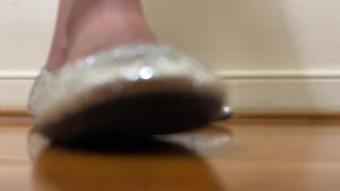 Ebony Girl Slowly Teases New Pedicure (Pink Foxx)