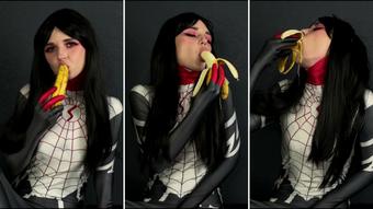 Cindy Moon Silk) Cosplay - Banana Blow - Sep 7, 2022 (Lil cosplay slut)