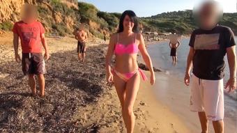 Alexandra Wett Spontaneous Mass Free Fuck At The Beach (Alexandra Wett)