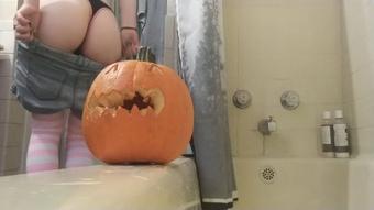 Lilredvelvet Peeing In A Pumpkin (LilRedVelvet)