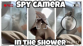 HIDDEN CAM SPYING ON ME IN THE SHOWER (cutielanalova)